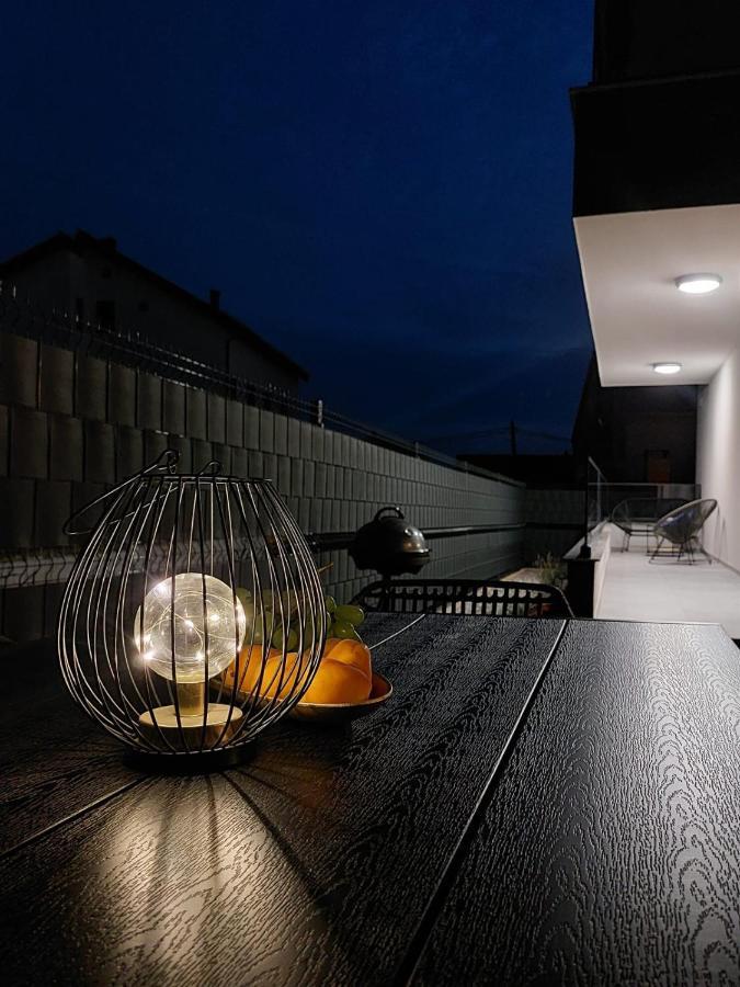 Garden Apartment Leoma With Free Parking! ザダル エクステリア 写真